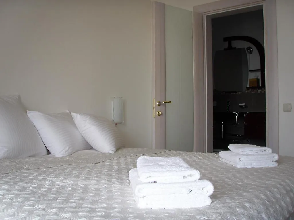 Abc Apartments Business Class Kyiv Aparthotel